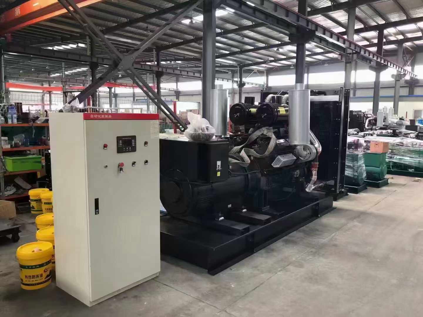 巩义柴油发电机运行时的噪音和振动水平如何？